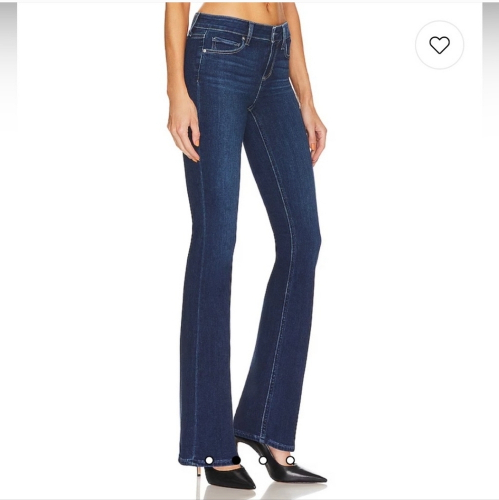 Paige Manhattan bootcut jeans size 24